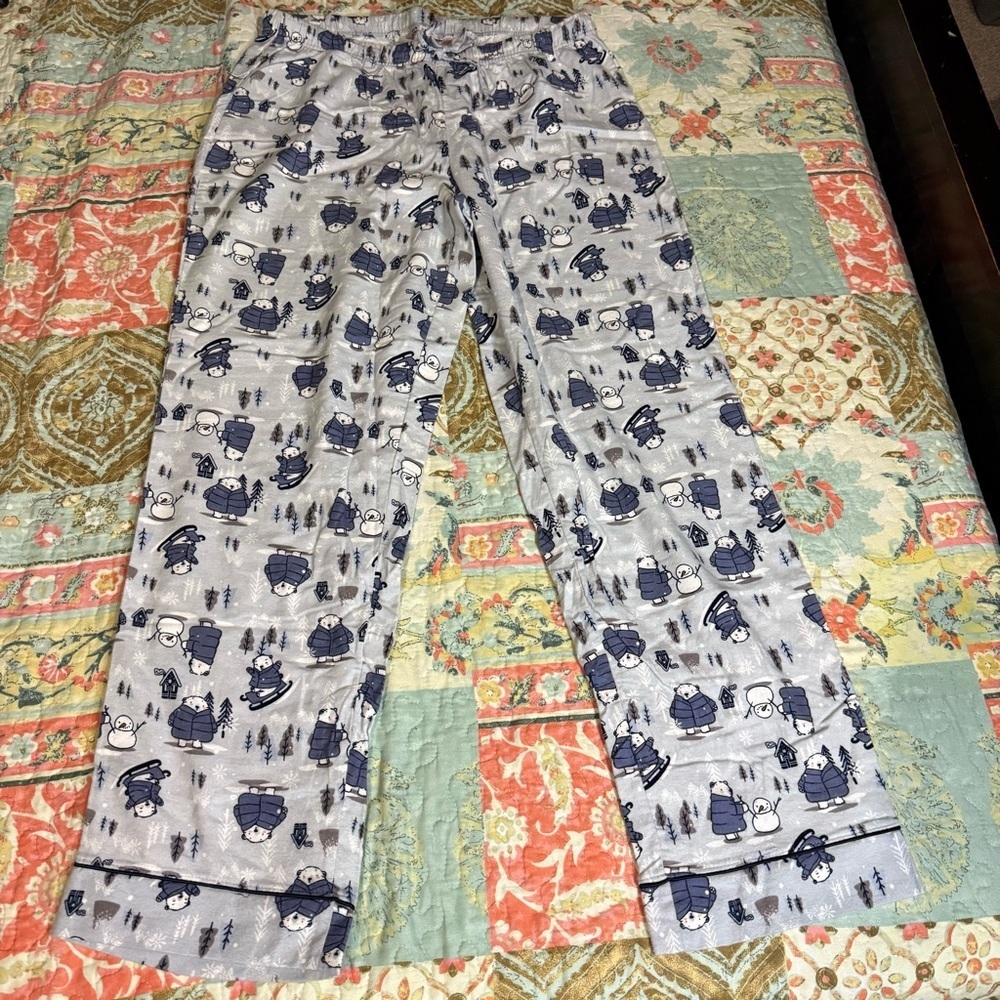 NWT La Vie en Rose Women's Pajama Set in Light Blue Animal Flannel size M - Picture 13 of 16